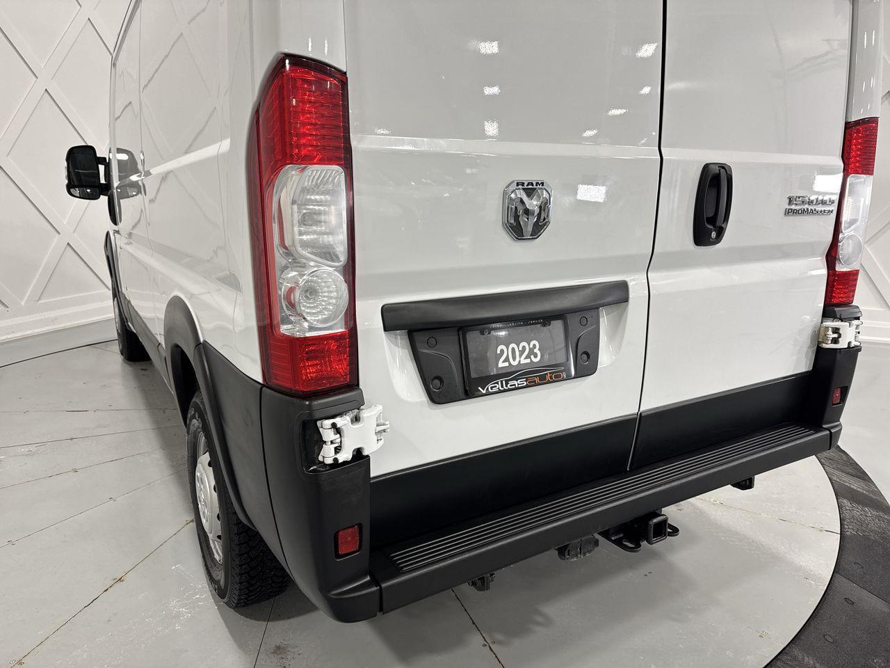 2023 RAM ProMaster 1500 Low Roof Cargo Van 136 in. WB Photo