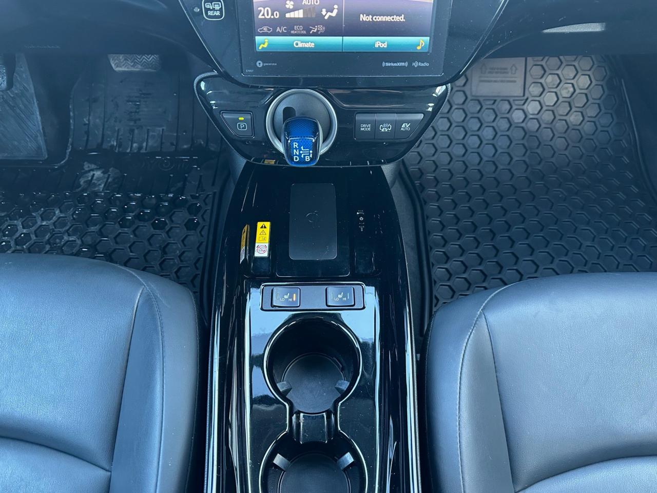 2020 Toyota Prius Prime Upgrade 5dr Hatchback Photo