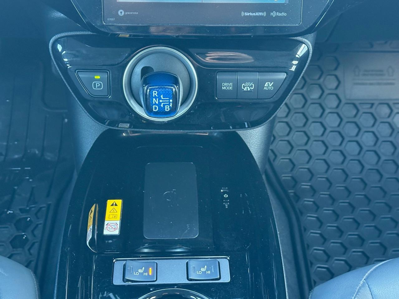 2020 Toyota Prius Prime Upgrade 5dr Hatchback Photo