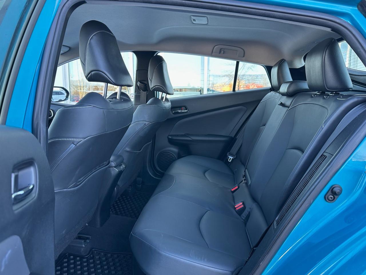 2020 Toyota Prius Prime Upgrade 5dr Hatchback Photo