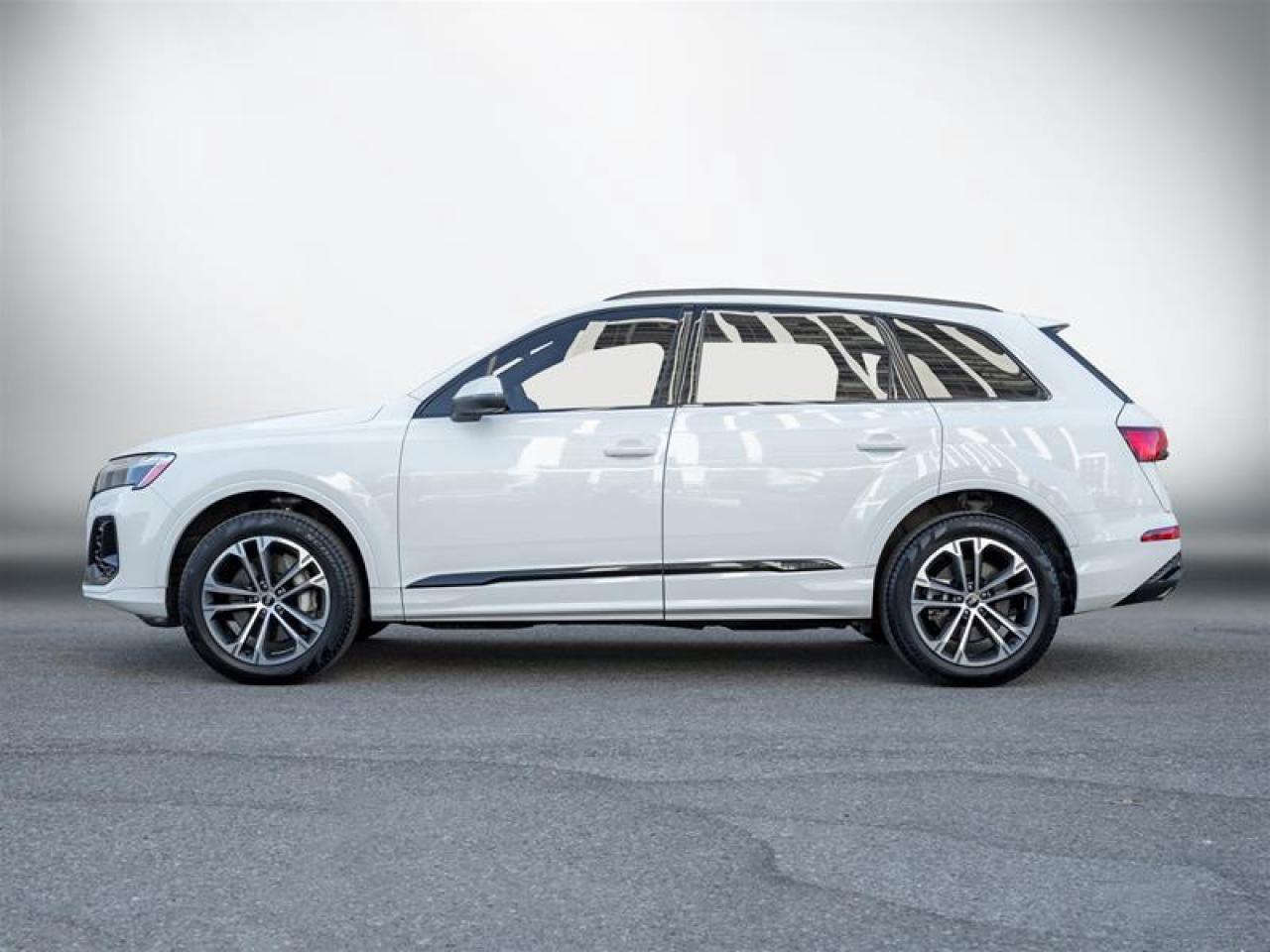 2025 Audi Q7 55 4dr All-Wheel Drive quattro Sport Utility Photo