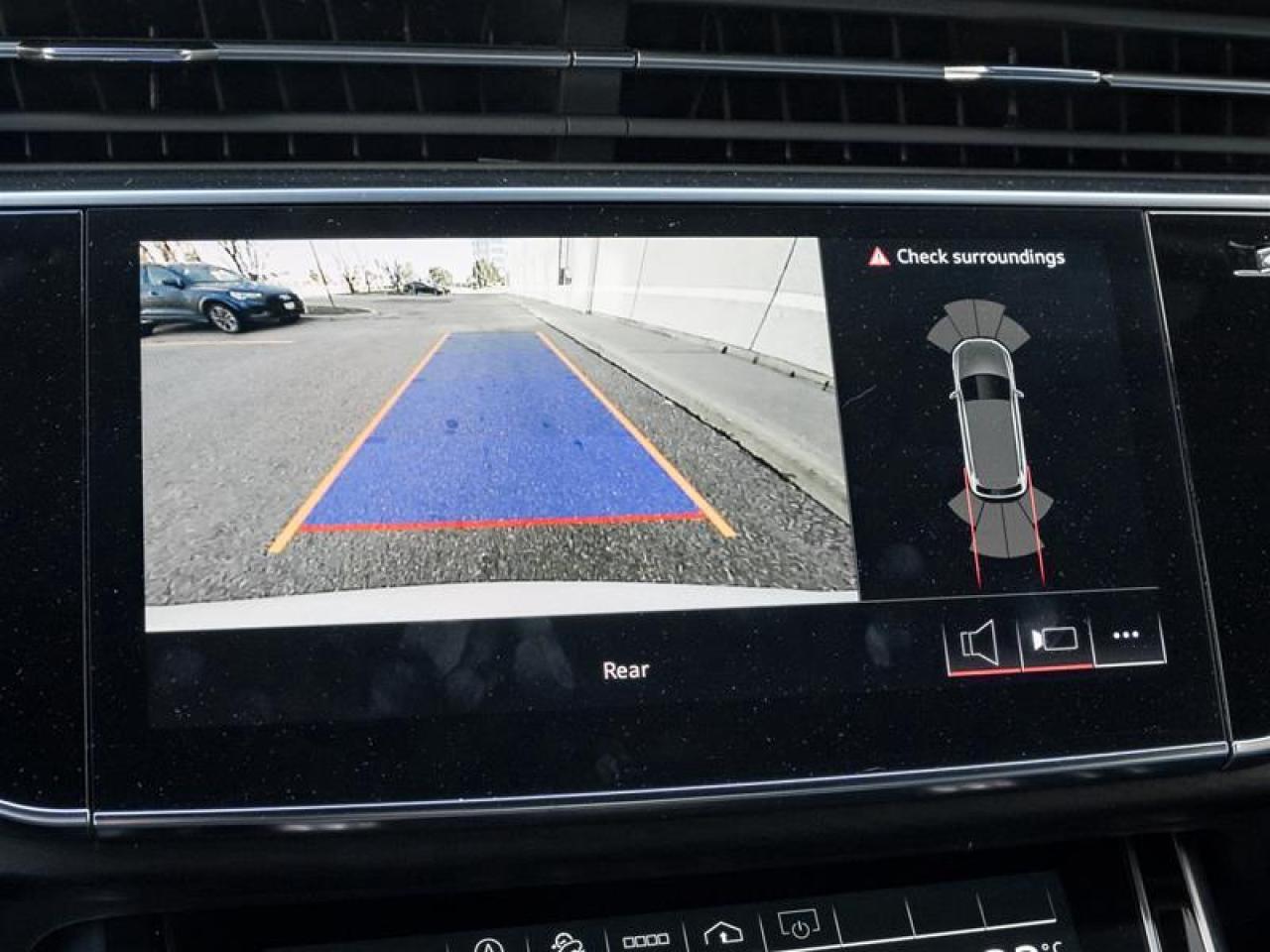 2025 Audi Q7 55 4dr All-Wheel Drive quattro Sport Utility Photo