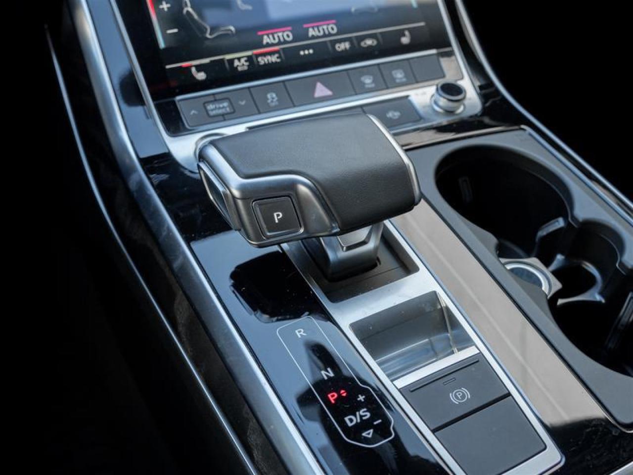 2025 Audi Q7 55 4dr All-Wheel Drive quattro Sport Utility Photo