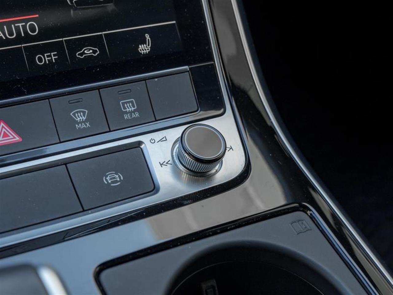 2025 Audi Q7 55 4dr All-Wheel Drive quattro Sport Utility Photo