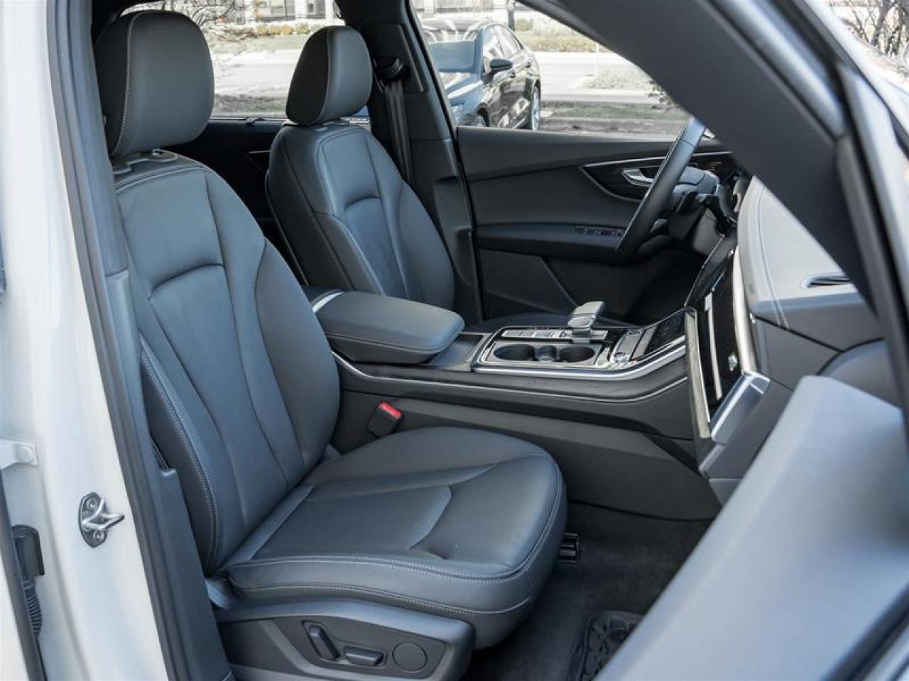 2025 Audi Q7 55 4dr All-Wheel Drive quattro Sport Utility Photo