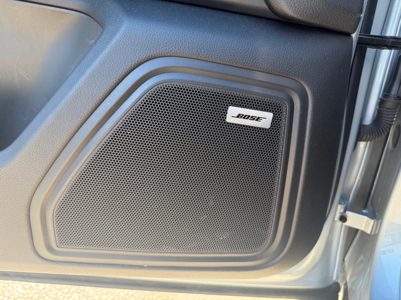 2020 Porsche Macan Base 4dr All-Wheel Drive Photo