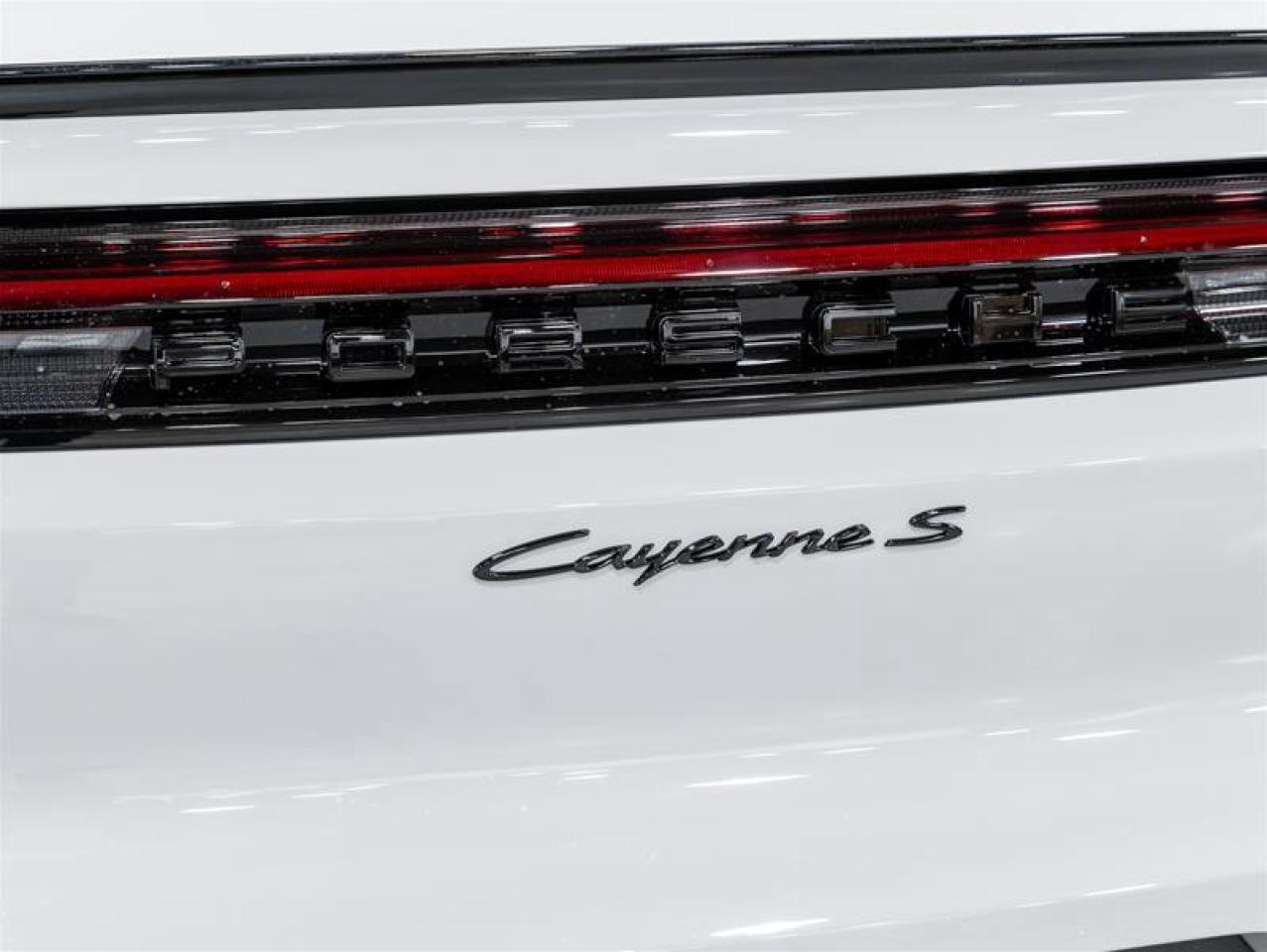 2025 Porsche Cayenne  Photo