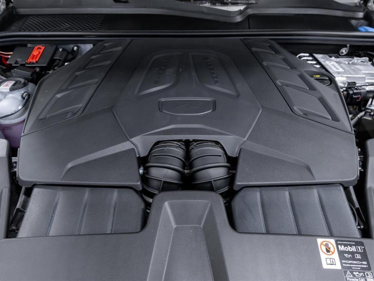 2025 Porsche Cayenne  Photo