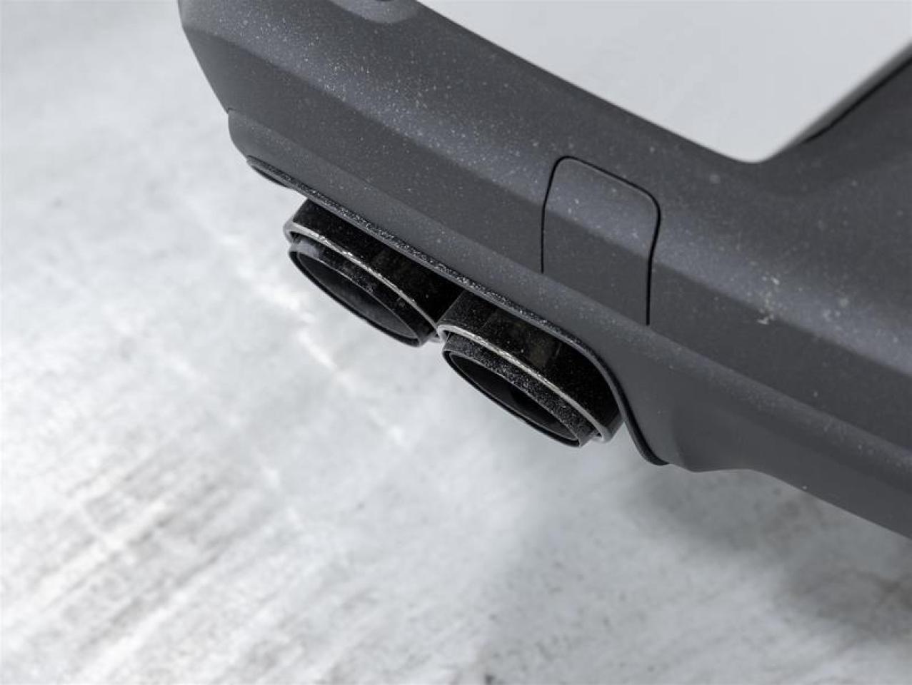 2025 Porsche Cayenne  Photo