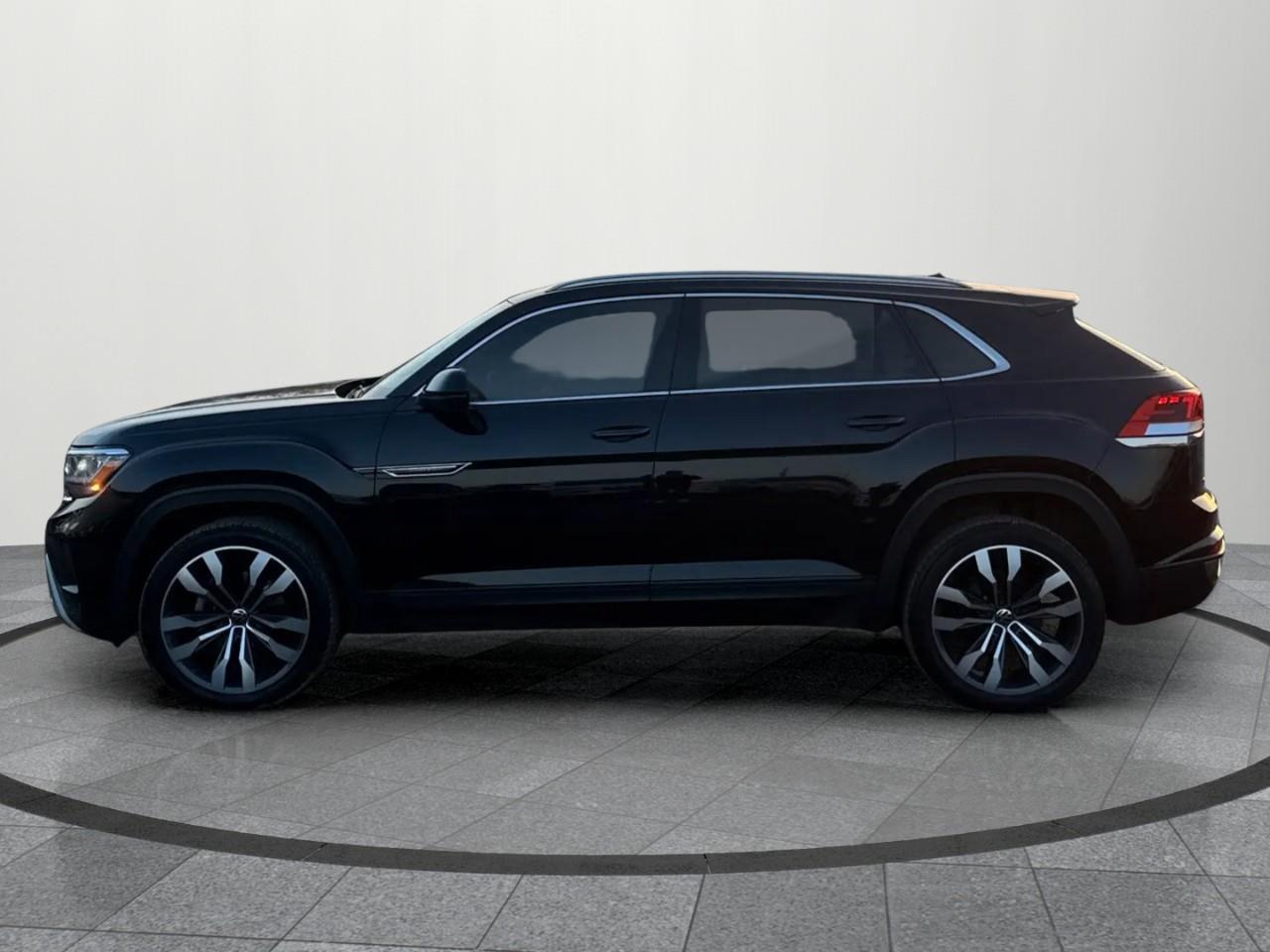2020 Volkswagen Atlas Cross Sport 3.6 FSI Comfortline 4dr All-Wheel Drive 4MOTION Photo2