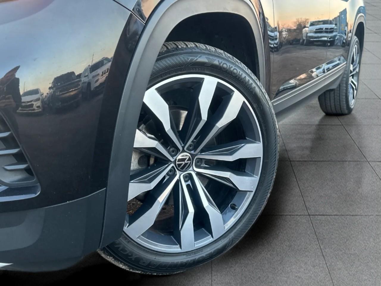 2020 Volkswagen Atlas Cross Sport 3.6 FSI Comfortline 4dr All-Wheel Drive 4MOTION Photo