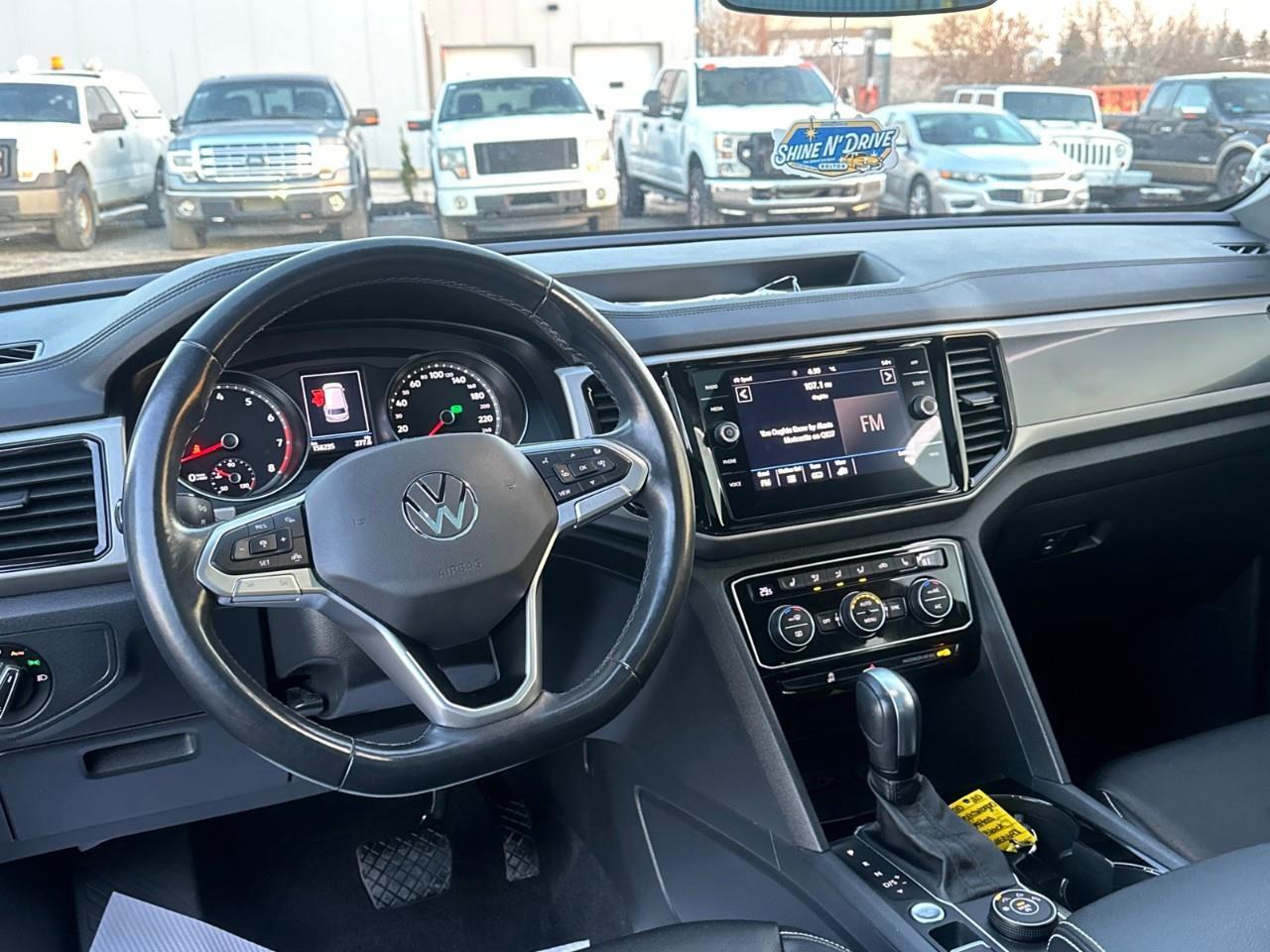 2020 Volkswagen Atlas Cross Sport 3.6 FSI Comfortline 4dr All-Wheel Drive 4MOTION Photo