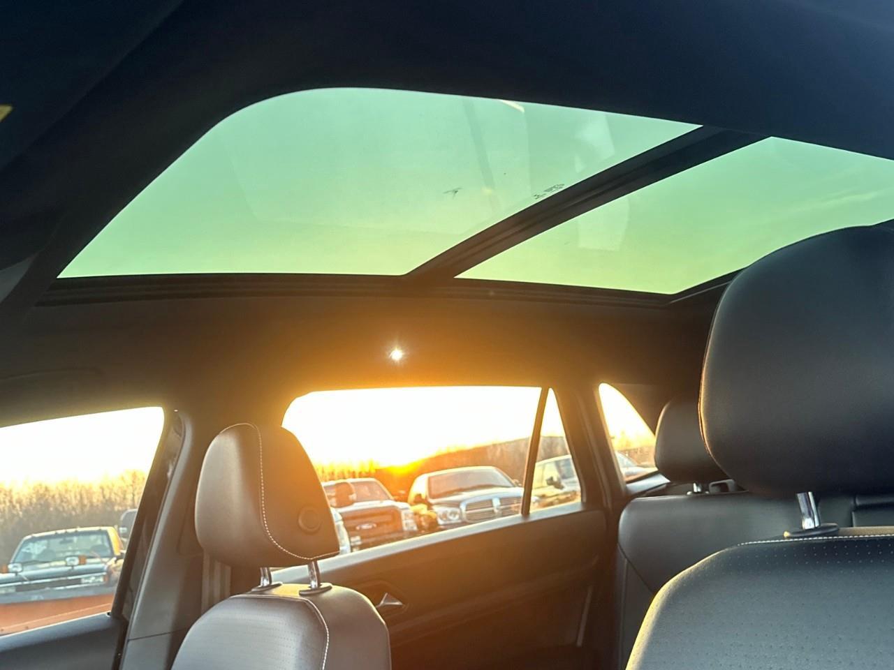 2020 Volkswagen Atlas Cross Sport 3.6 FSI Comfortline 4dr All-Wheel Drive 4MOTION Photo