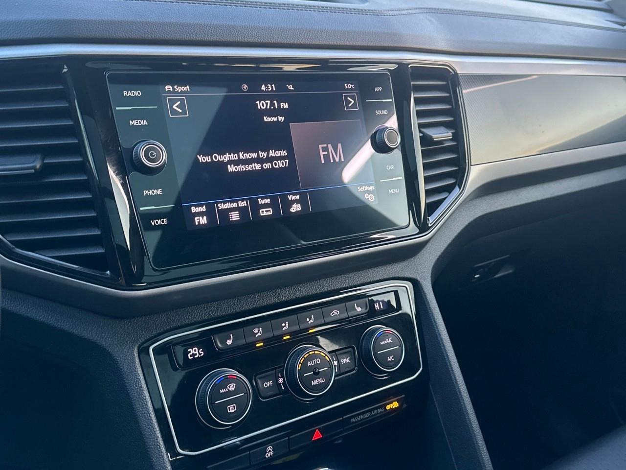 2020 Volkswagen Atlas Cross Sport 3.6 FSI Comfortline 4dr All-Wheel Drive 4MOTION Photo