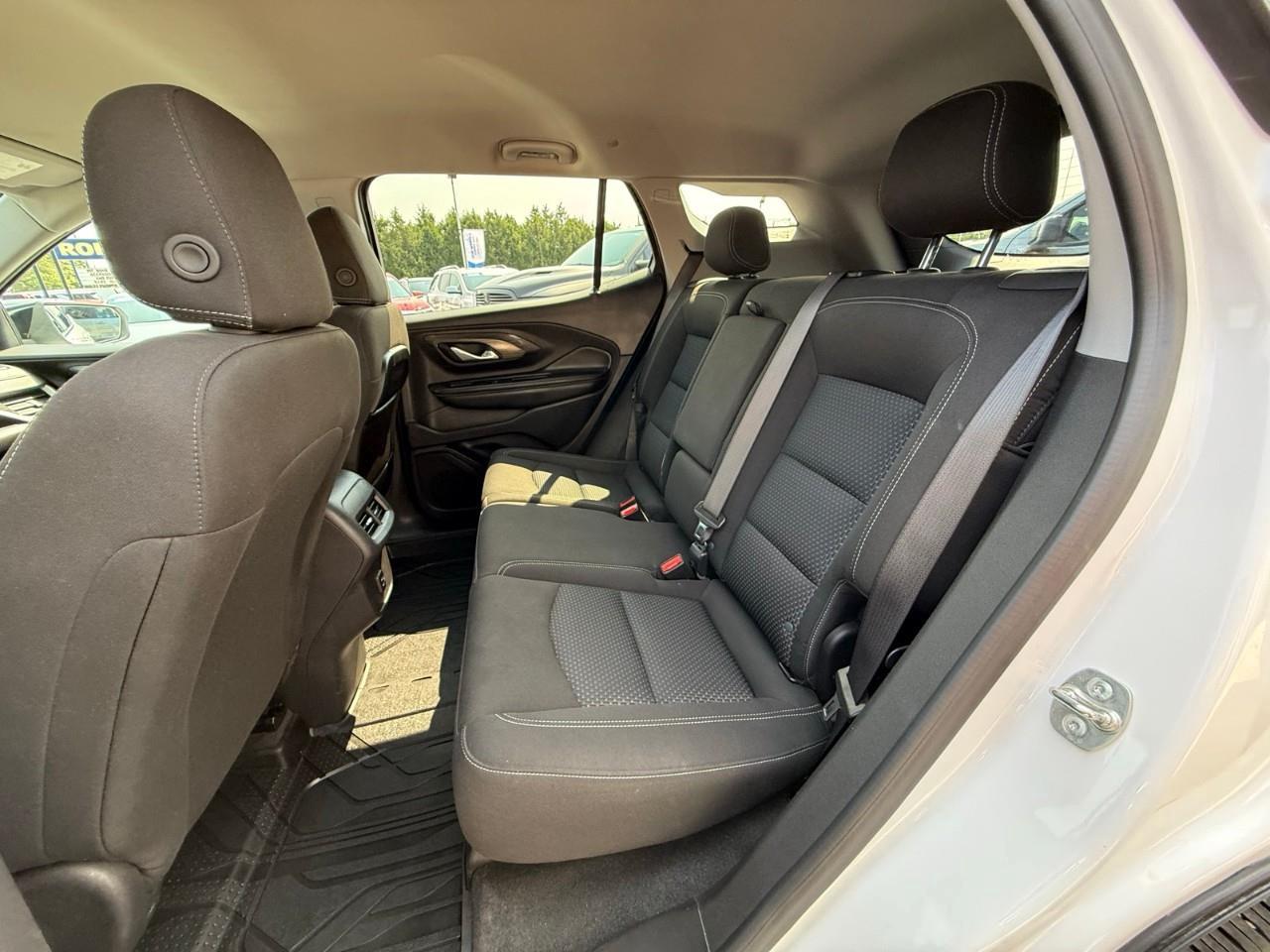 2024 GMC Terrain SLE 4dr All-Wheel Drive Photo