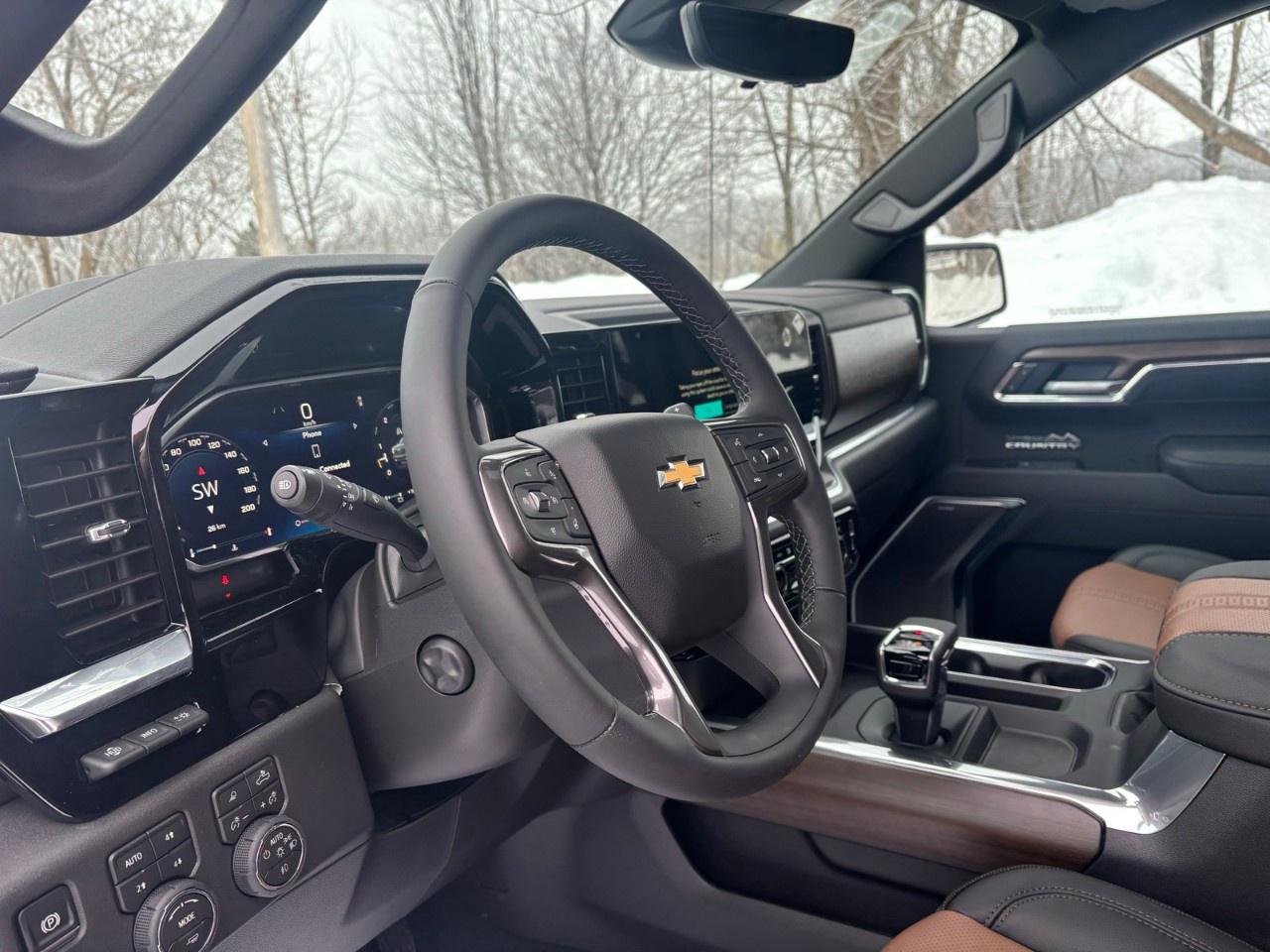 2026 Chevrolet Silverado 1500 Crew Cab Short Box 4-Wheel Drive High Country Photo