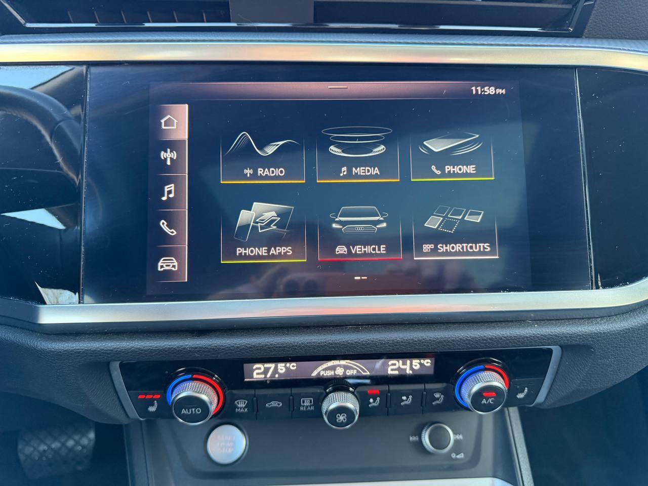 2020 Audi Q3 Komfort 45 TFSI quattro Photo