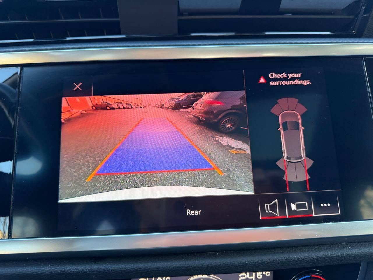 2020 Audi Q3 Komfort 45 TFSI quattro Photo