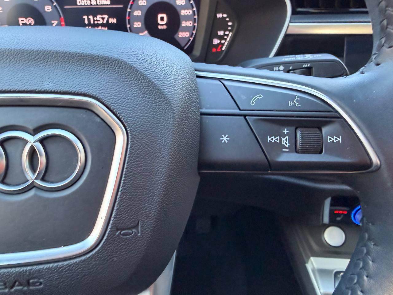 2020 Audi Q3 Komfort 45 TFSI quattro Photo