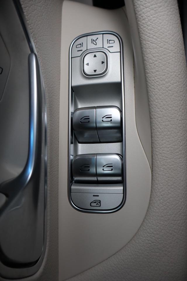 2021 Mercedes-Benz GLE 350 Base GLE 350 4dr 4MATIC Sport Utility Photo