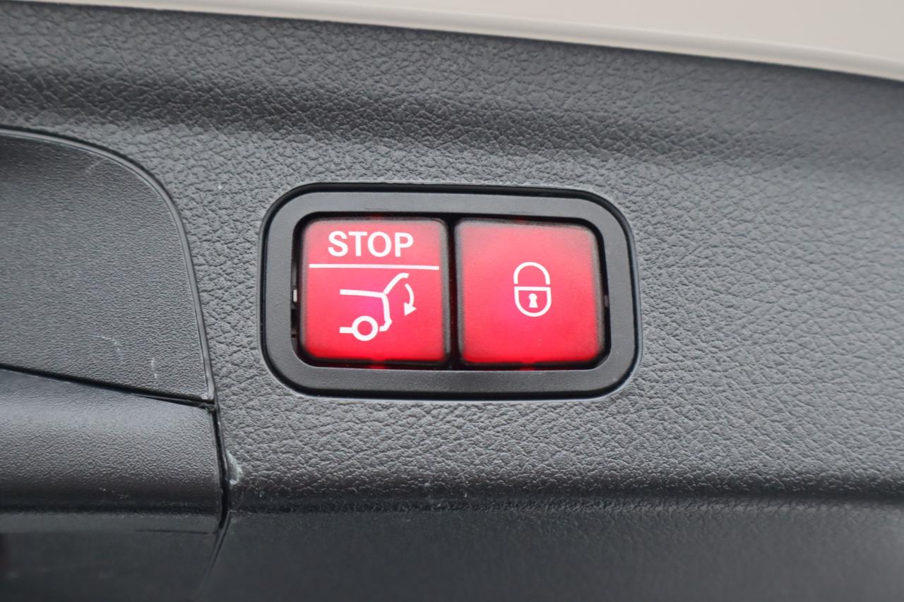 2021 Mercedes-Benz GLE 350 Base GLE 350 4dr 4MATIC Sport Utility Photo