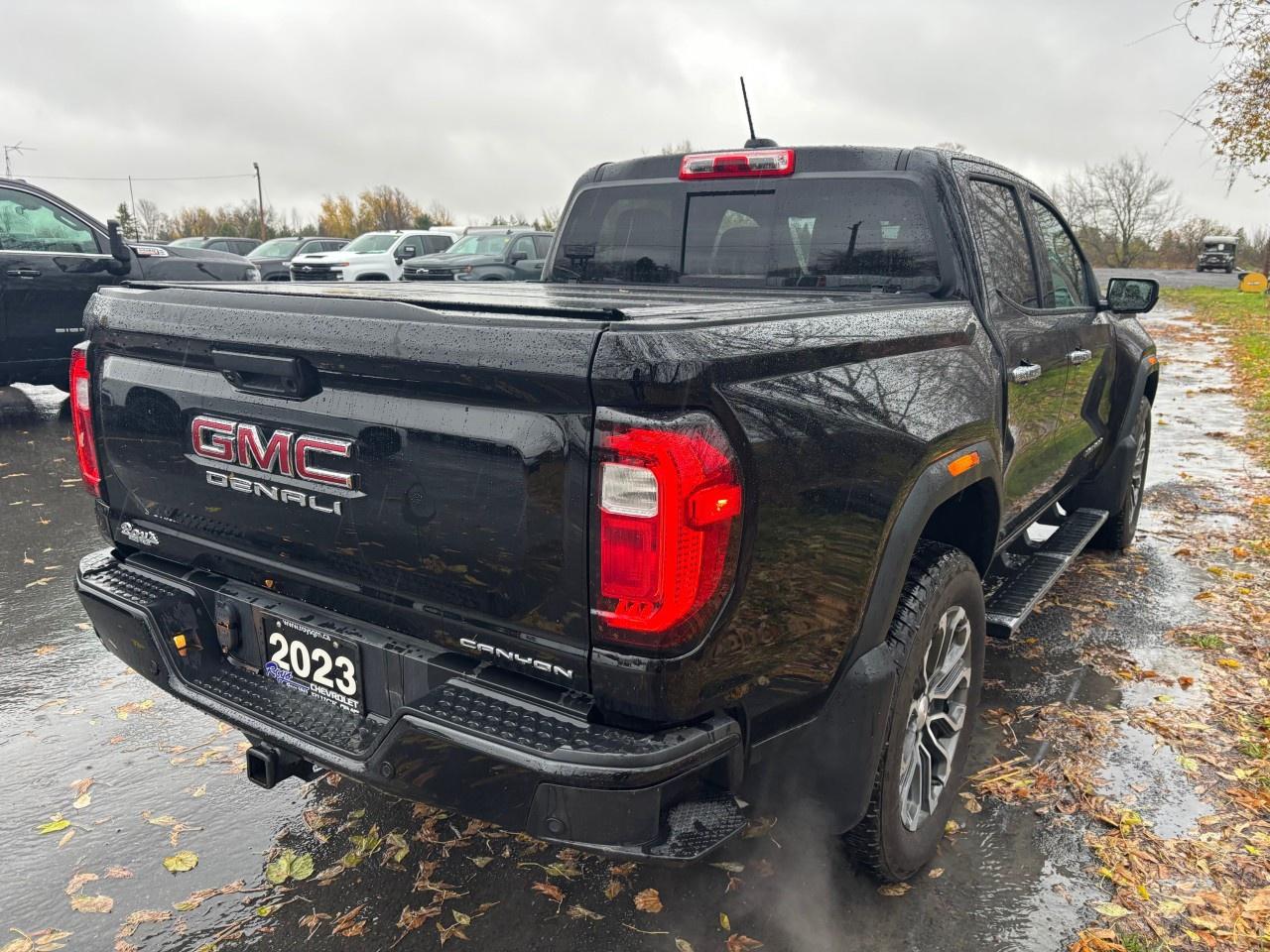 2023 GMC Canyon Crew Cab Short Box 4-Wheel Drive Denali Photo