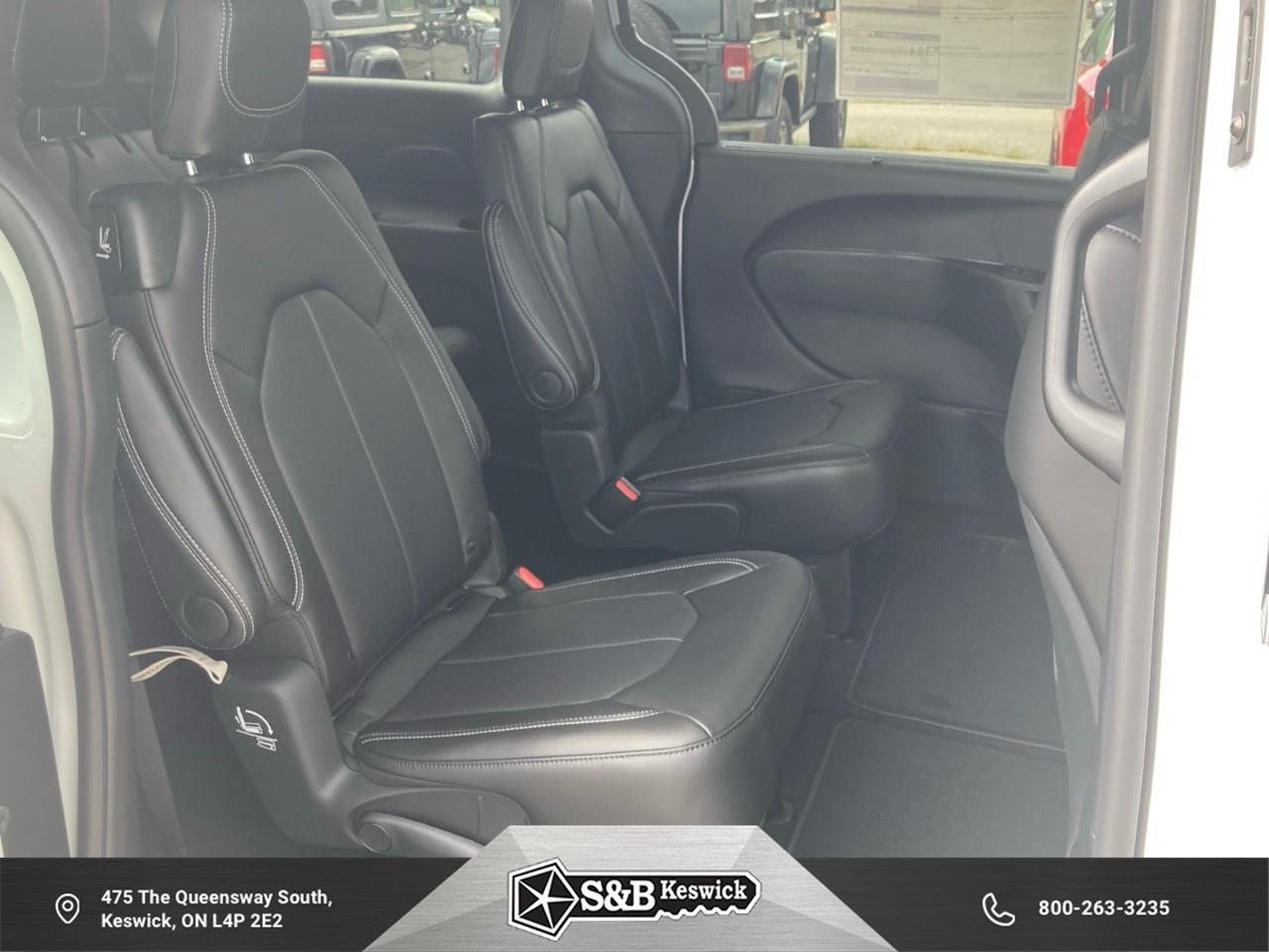 2026 Chrysler Grand Caravan SXT Front-Wheel Drive Passenger Van Photo