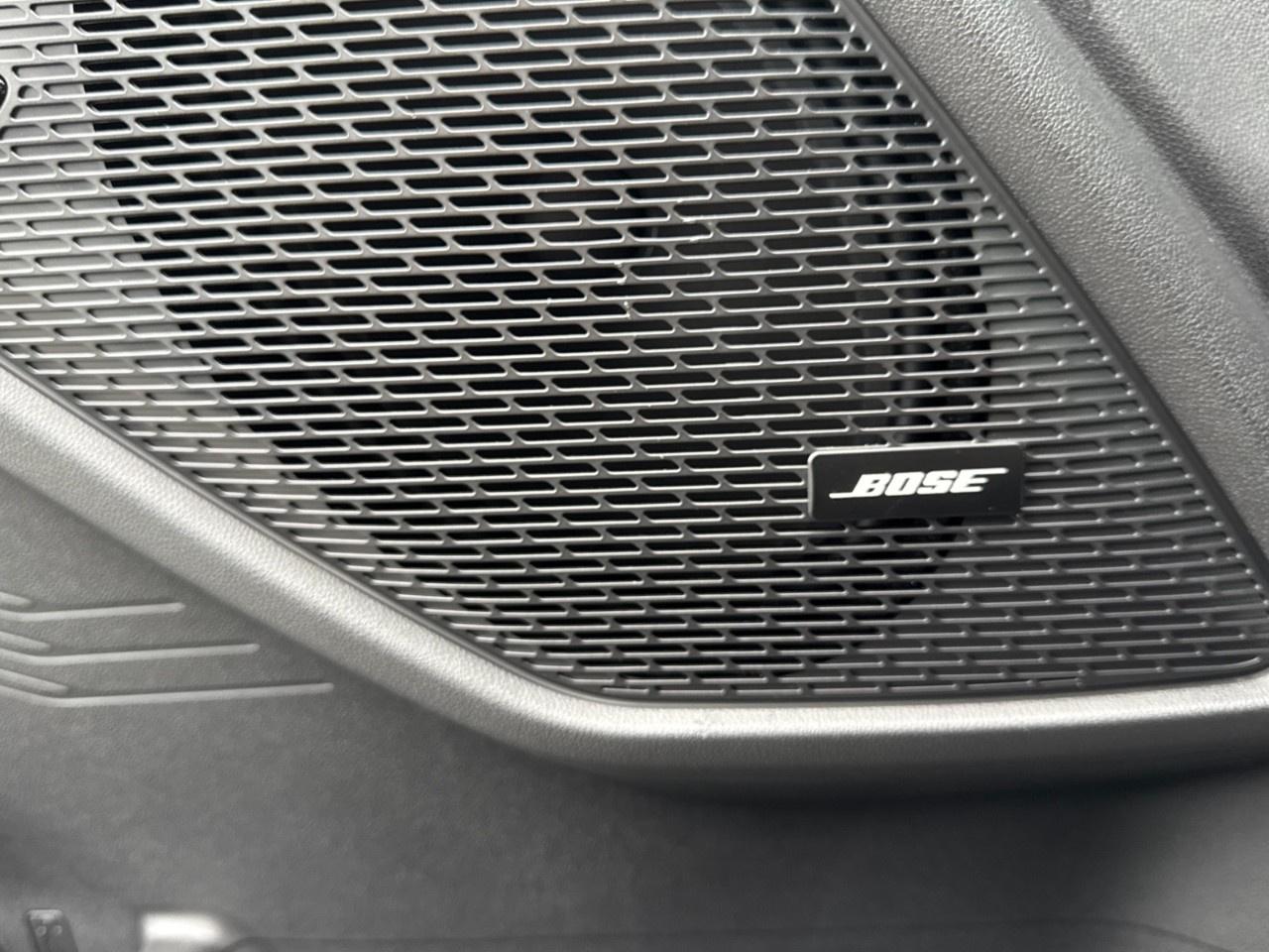 2025 Chevrolet Silverado EV e4WD Crew Cab Extended Range RST Photo