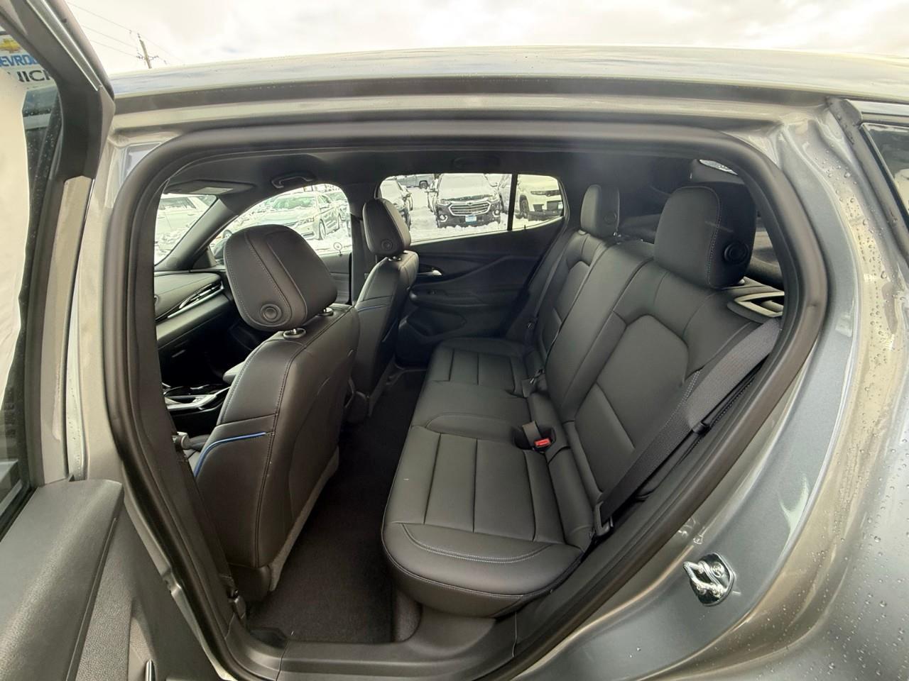 2026 Buick Envista Sport Touring 4dr Front-Wheel Drive Photo