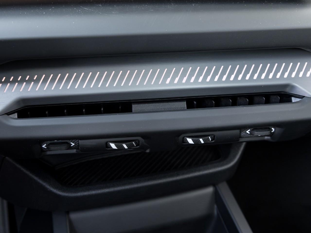 2025 BMW 228 Gran Coupe xDrive 4dr All-Wheel Drive Photo