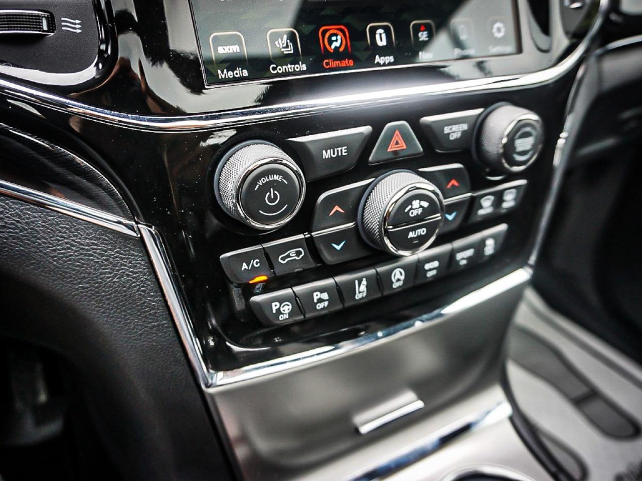 2021 Jeep Grand Cherokee  Photo