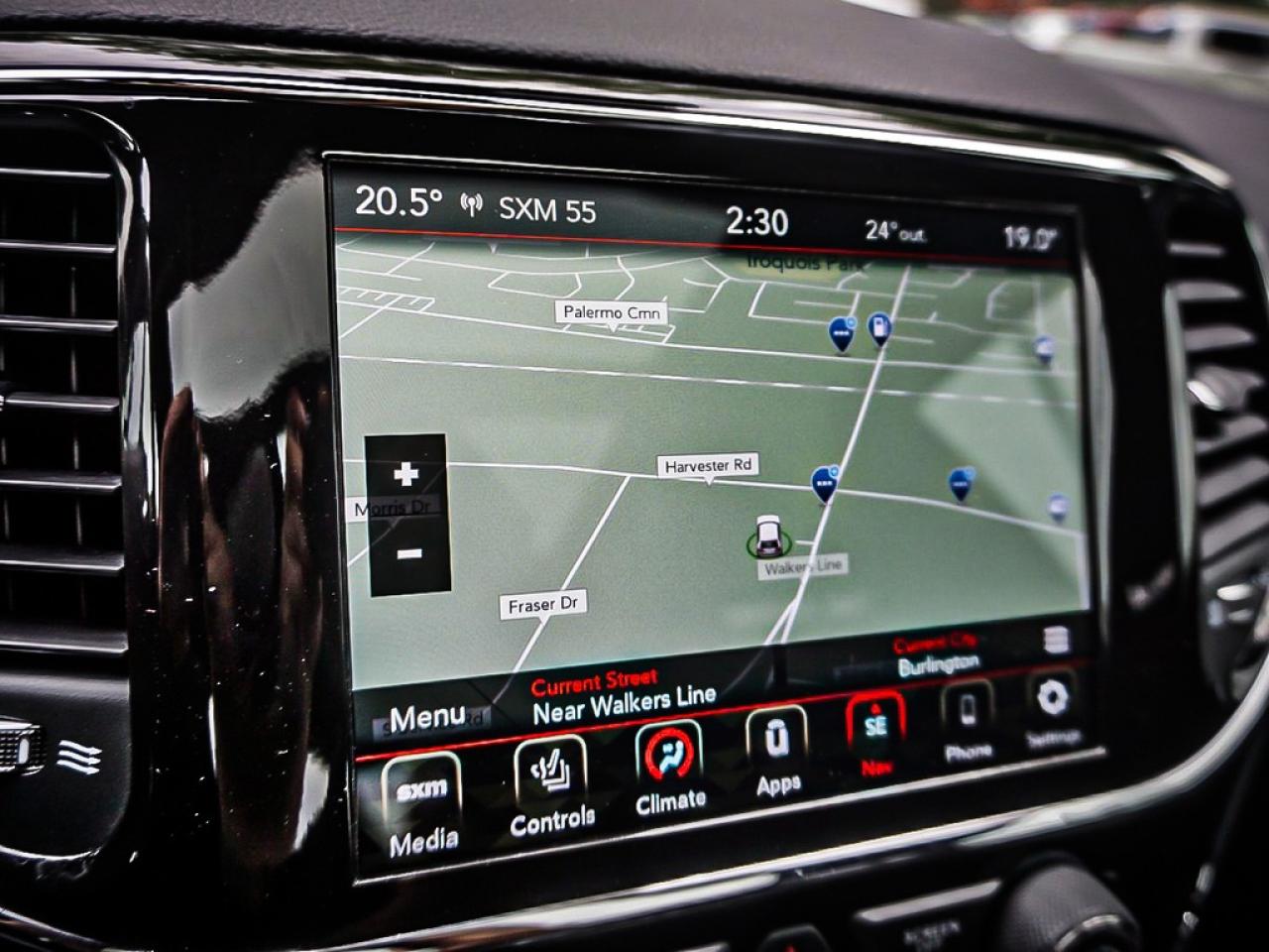 2021 Jeep Grand Cherokee  Photo