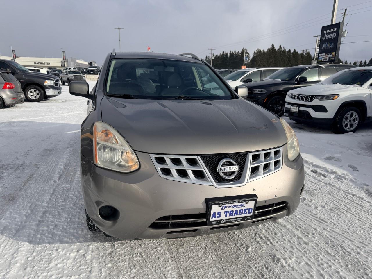 2012 Nissan Rogue FWD 4dr SV Photo