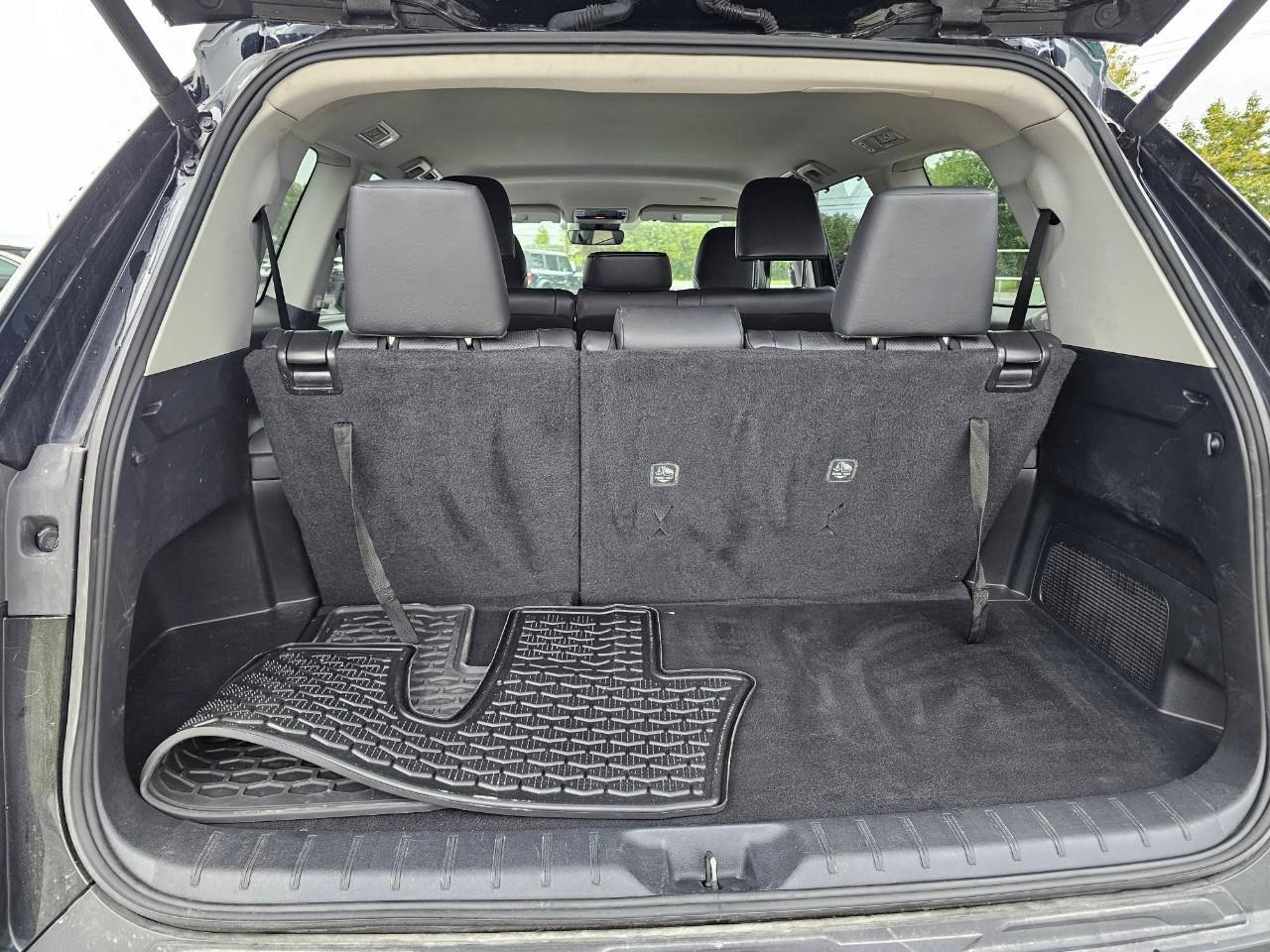 2024 Toyota Grand Highlander Hybrid XLE 4dr All-Wheel Drive Photo