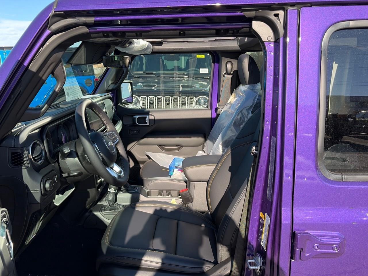 2026 Jeep Wrangler SAHARA 4DR 4X4 Photo3