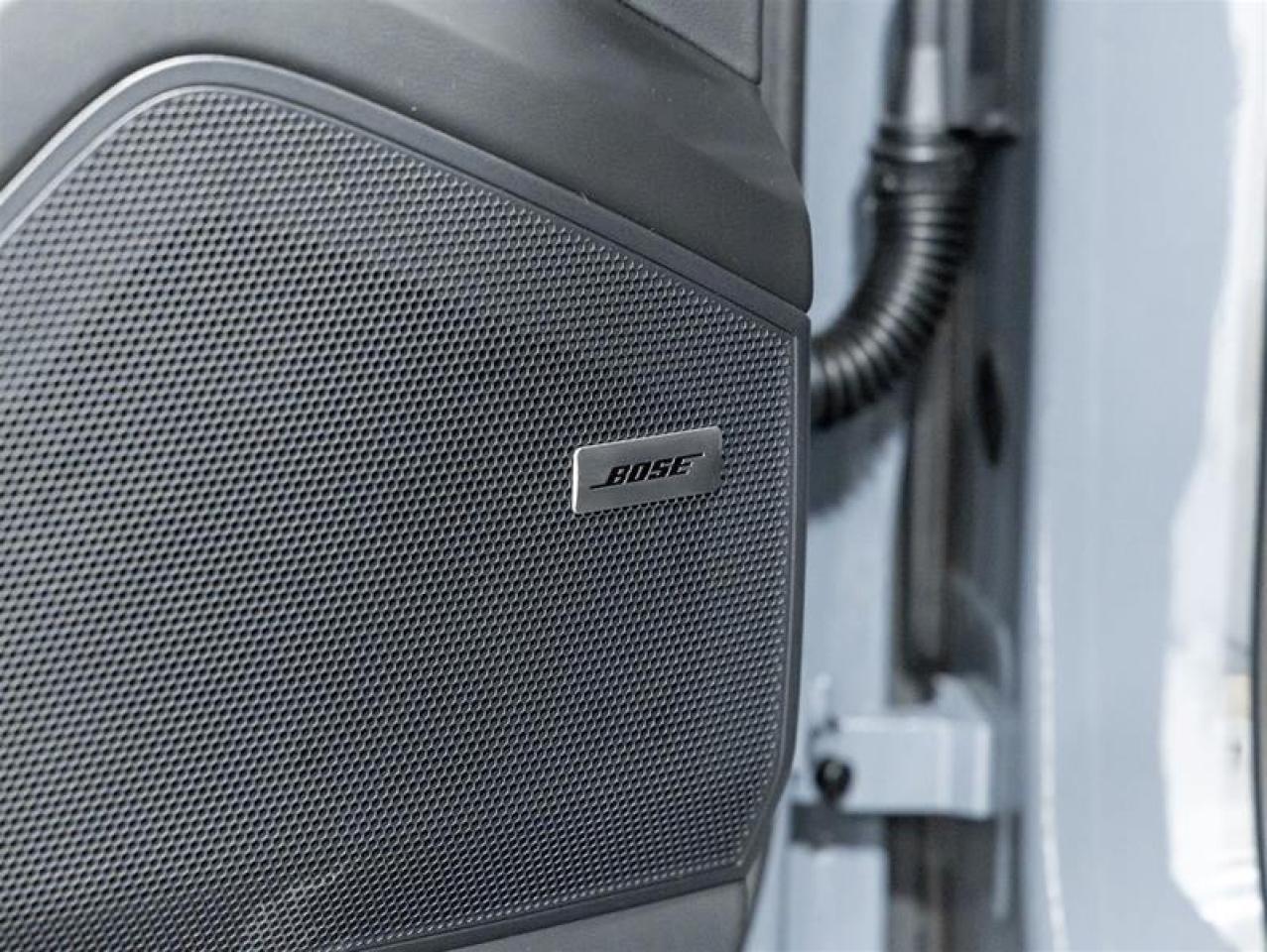 2025 Porsche Cayenne  Photo