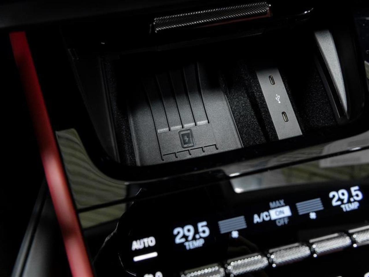 2025 Porsche Cayenne  Photo