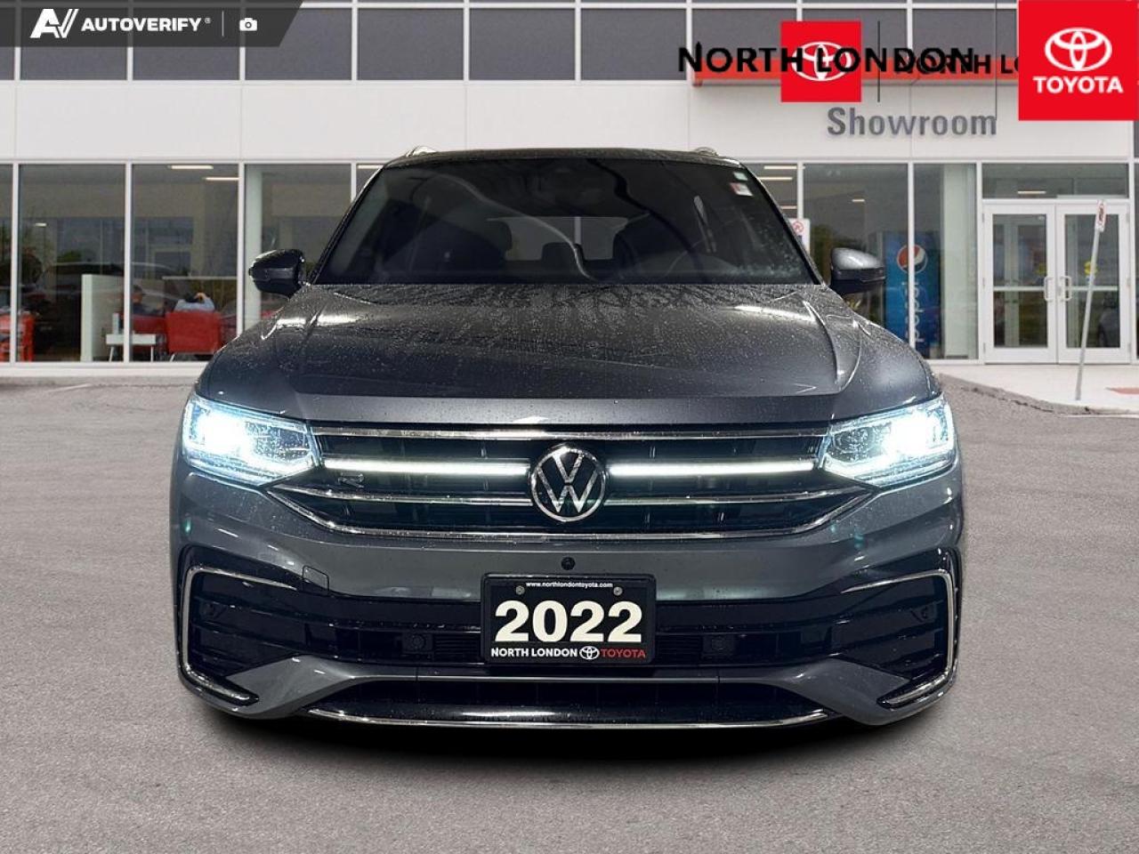 2022 Volkswagen Tiguan Highline R-LINE 4dr All-wheel Drive 4MOTION Photo