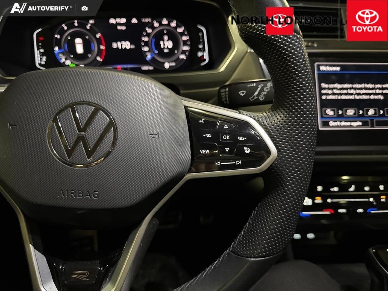 2022 Volkswagen Tiguan Highline R-LINE 4dr All-wheel Drive 4MOTION Photo