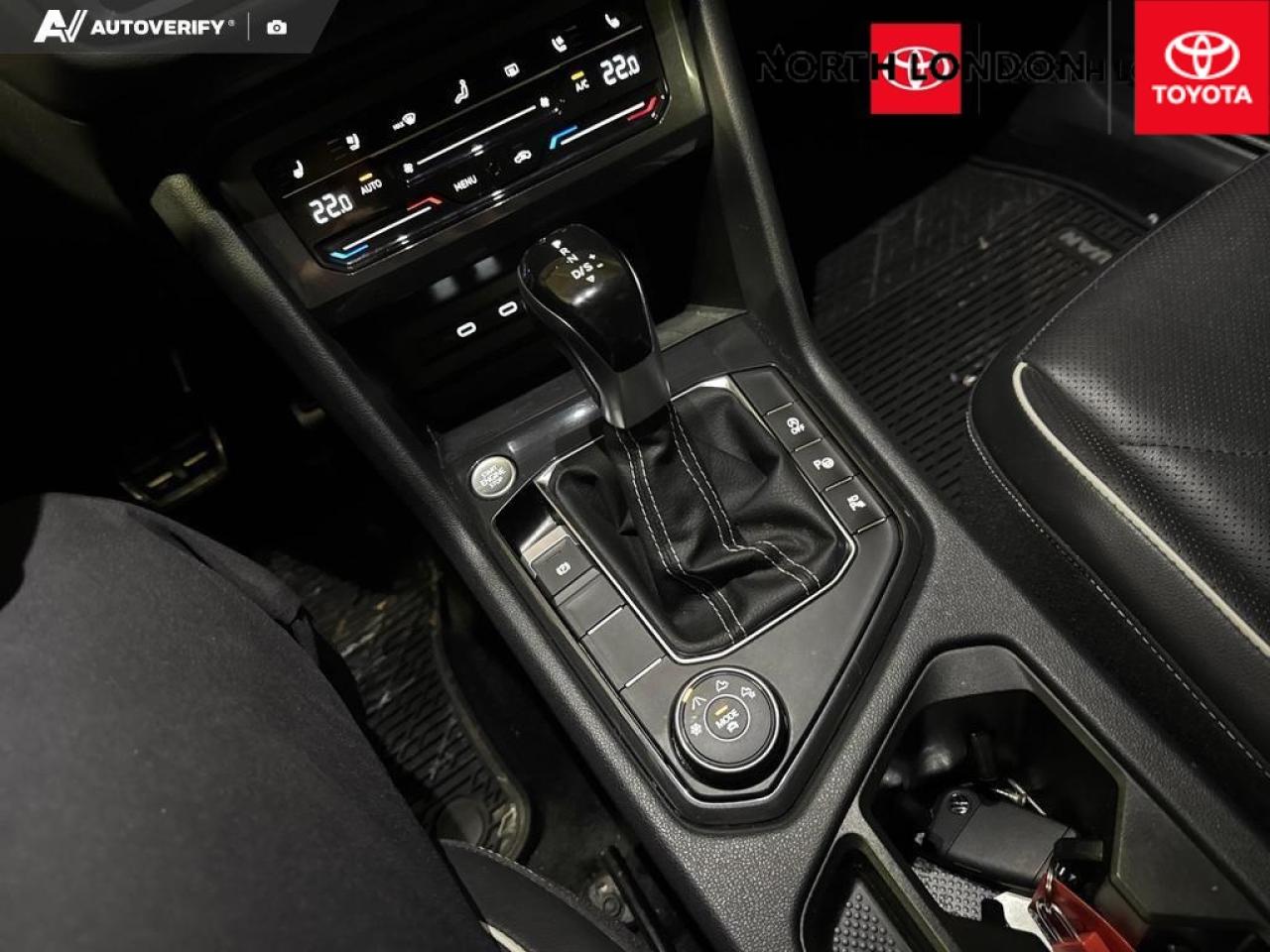 2022 Volkswagen Tiguan Highline R-LINE 4dr All-wheel Drive 4MOTION Photo