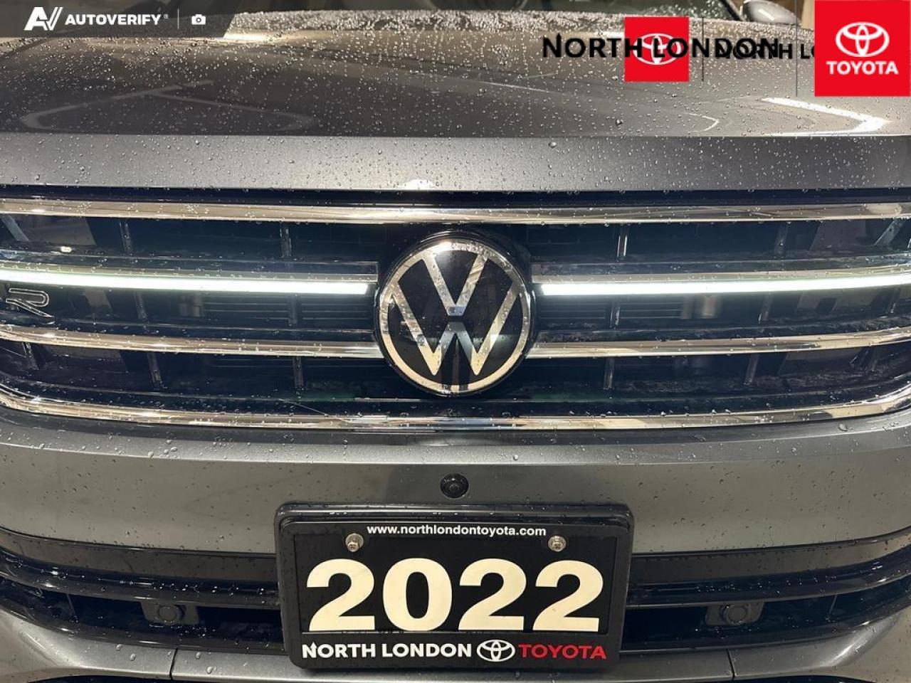 2022 Volkswagen Tiguan Highline R-LINE 4dr All-wheel Drive 4MOTION Photo