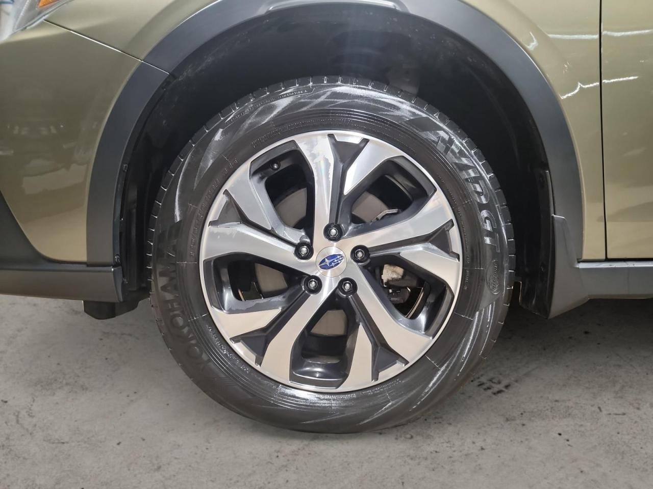 2021 Subaru Outback Limited XT 4dr All-Wheel Drive Photo