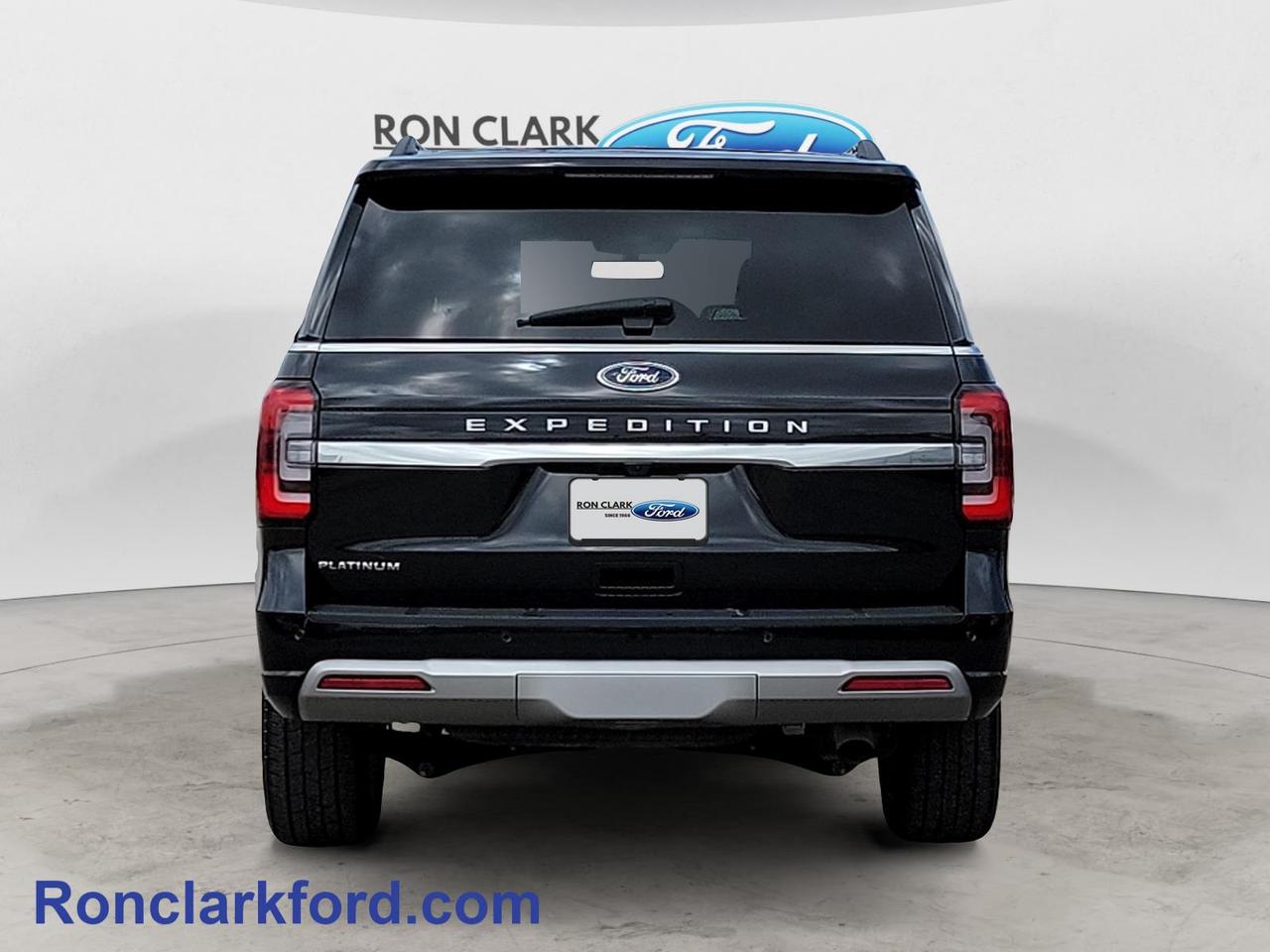 2024 Ford Expedition Platinum 4dr 4x4 Photo