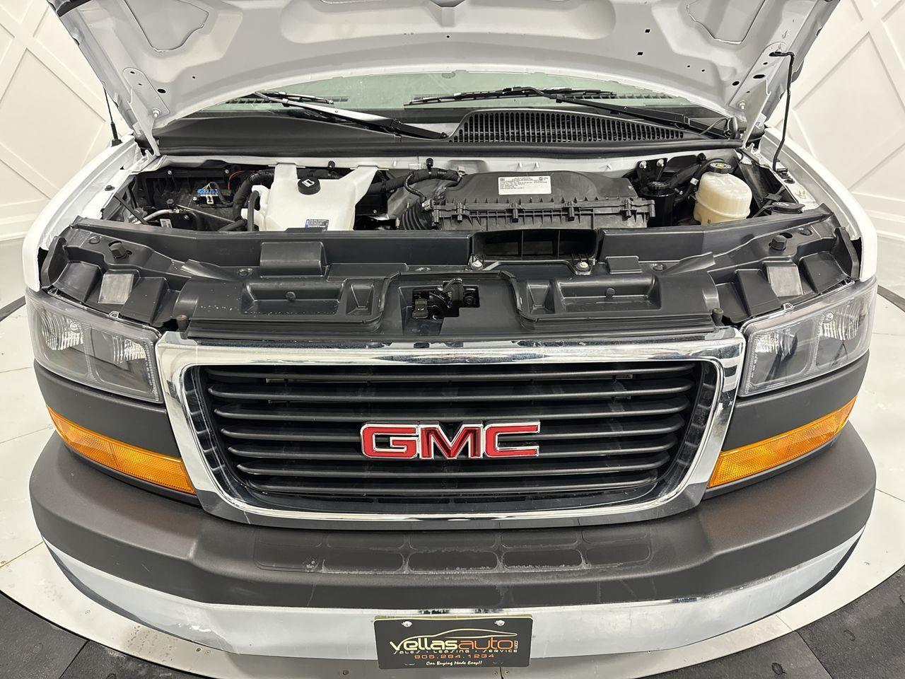 2024 GMC Savana 3500 LT Rear-Wheel Drive Extended Passenger Van Photo