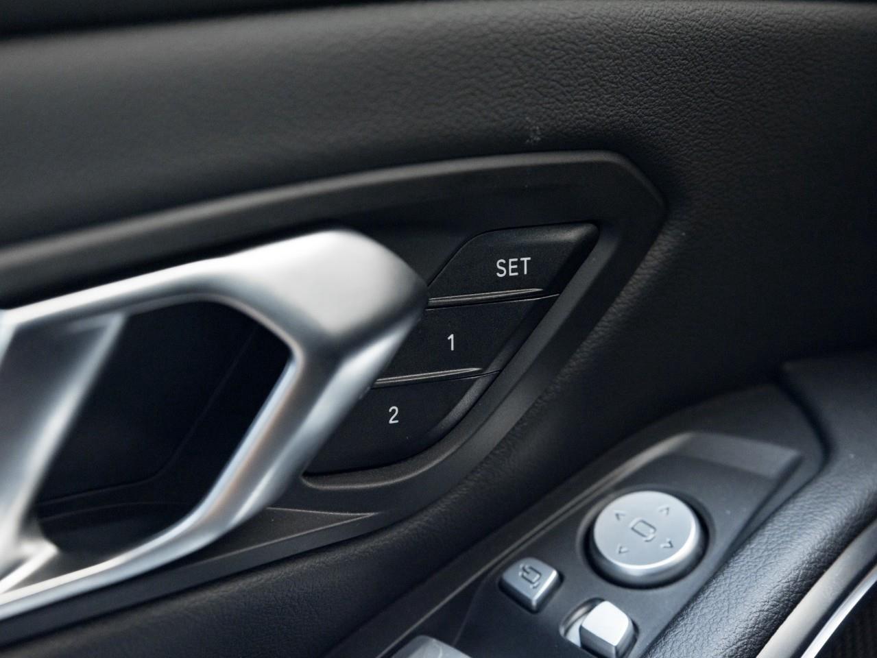 2024 BMW 330 i xDrive 4dr All-Wheel Drive Sedan Photo