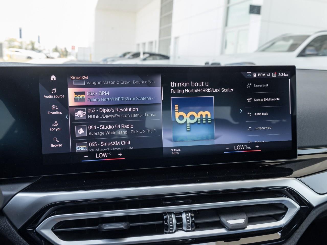 2024 BMW 330 i xDrive 4dr All-Wheel Drive Sedan Photo