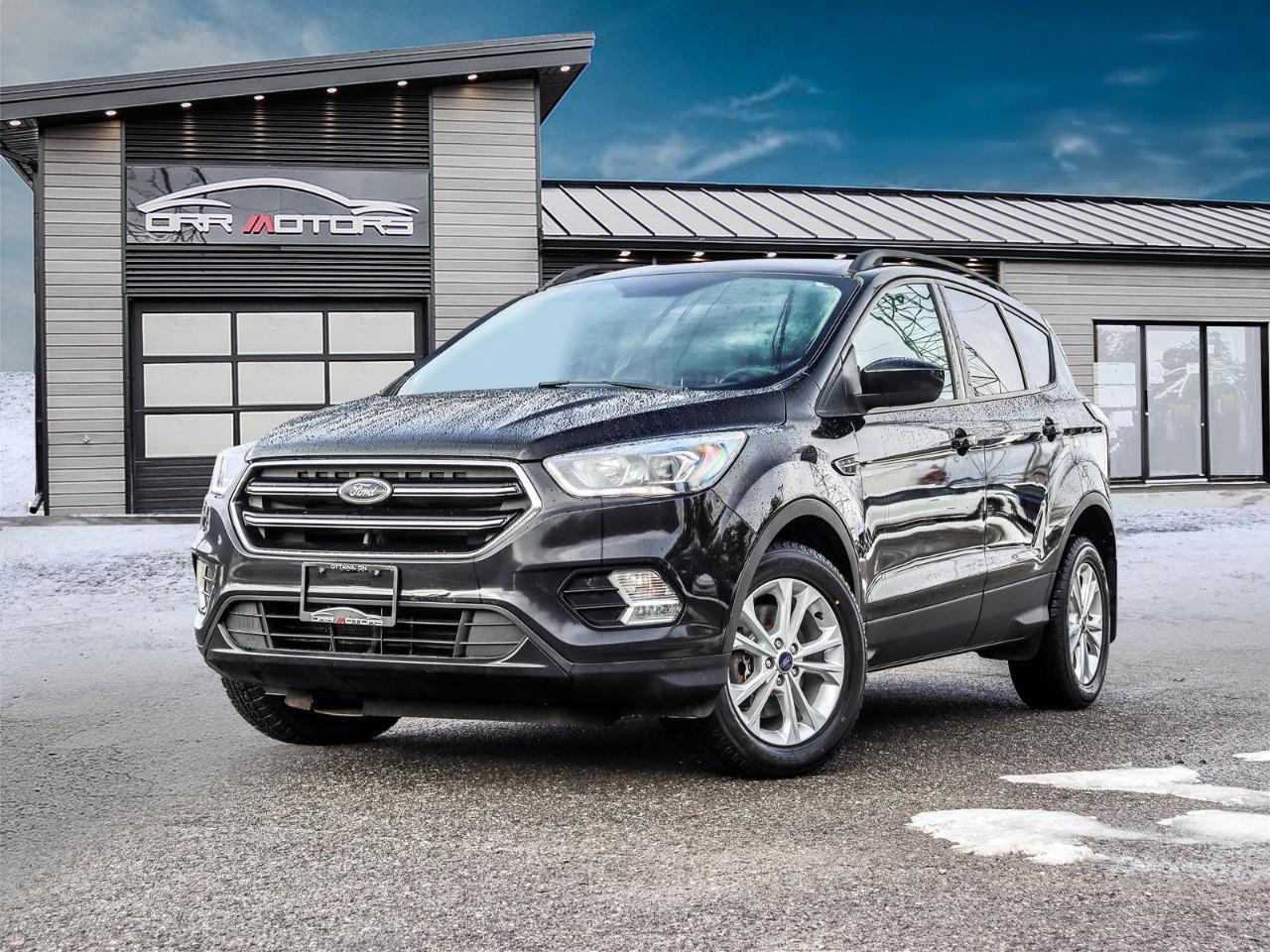 2018 Ford Escape SE 4dr 4x4 Photo0