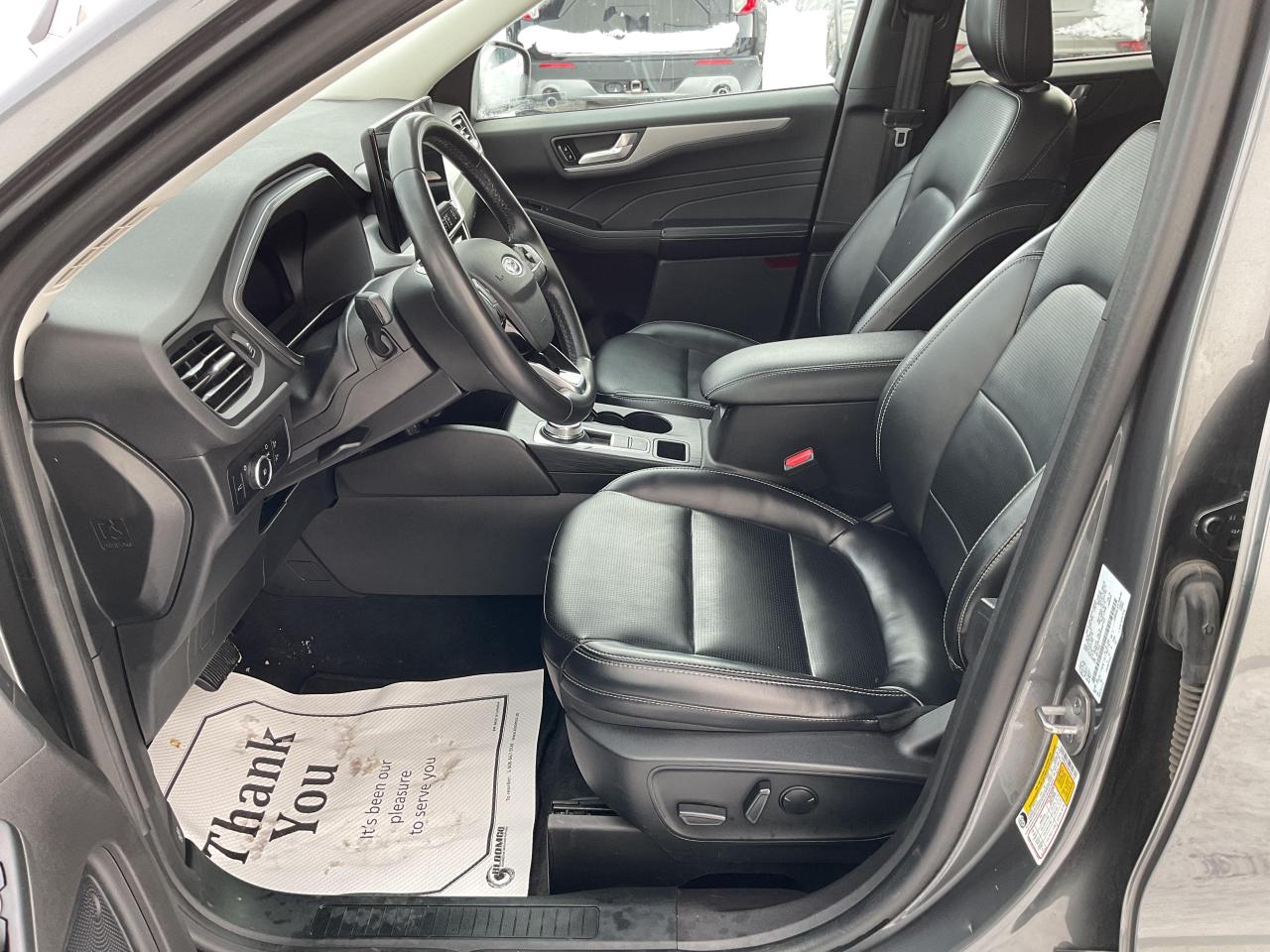 2023 Ford Escape Platinum 4dr All-Wheel Drive Photo