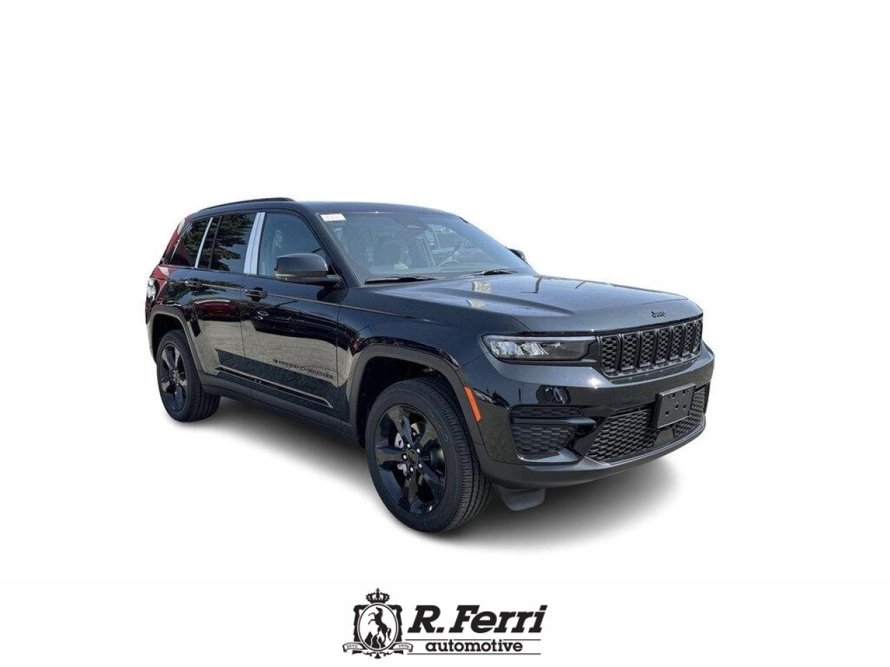 2025 Jeep Grand Cherokee Laredo 4dr 4x4 Photo