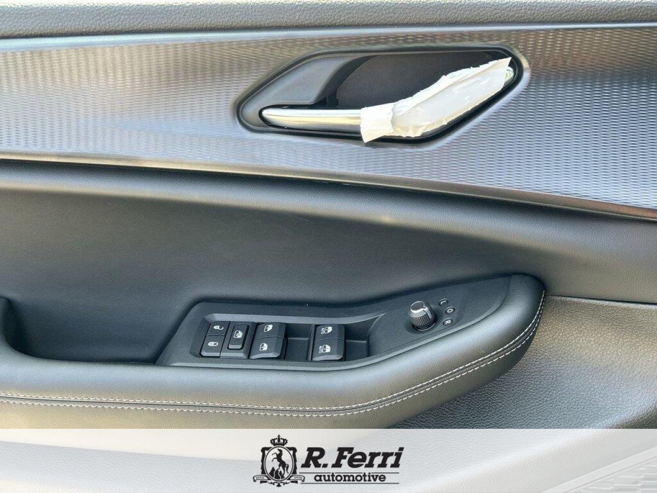 2025 Jeep Grand Cherokee Laredo 4dr 4x4 Photo